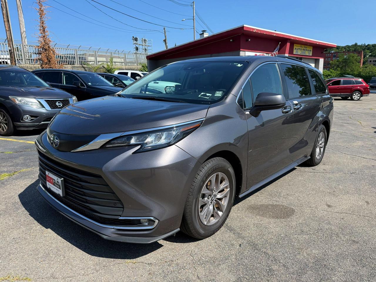 2023 Toyota Sienna, Xle