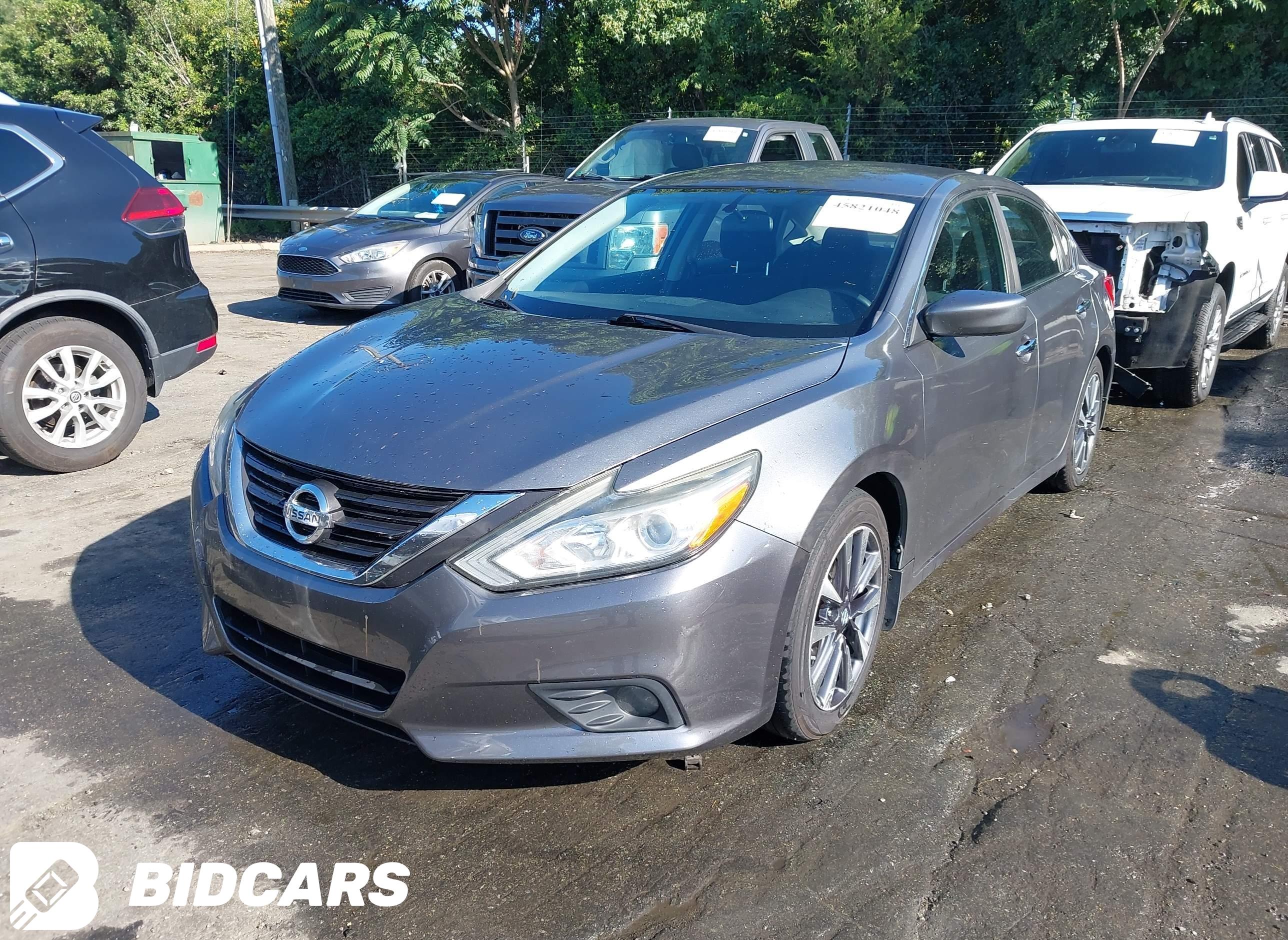 2016 Nissan Altima, 2.5 SV