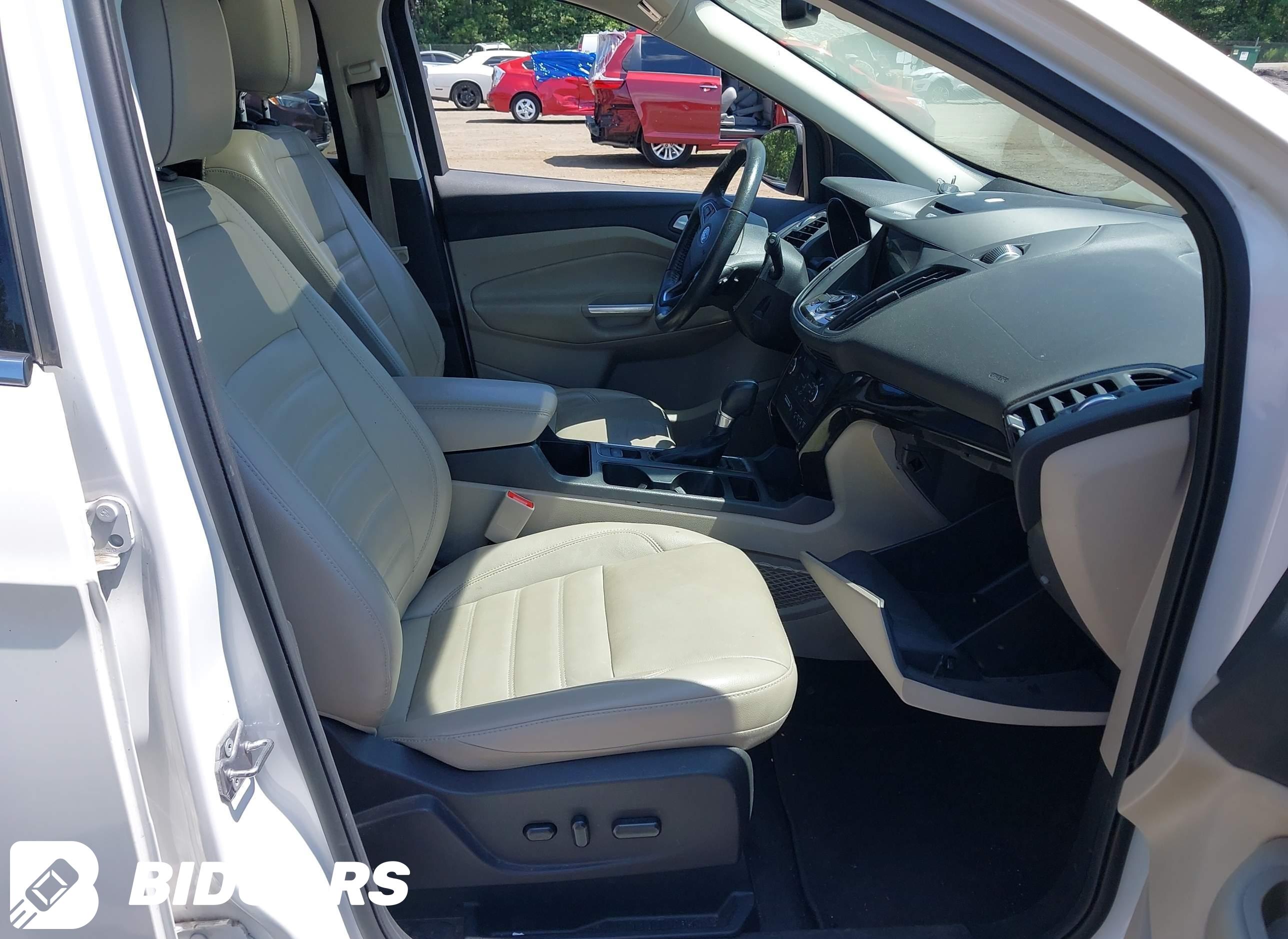 2017 Ford Escape, Titanium