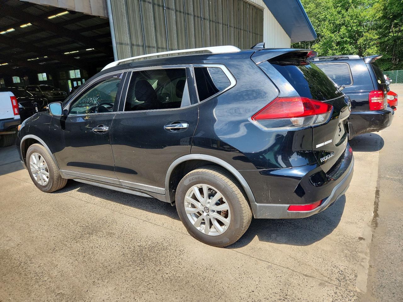 2018 Nissan Rogue, SV