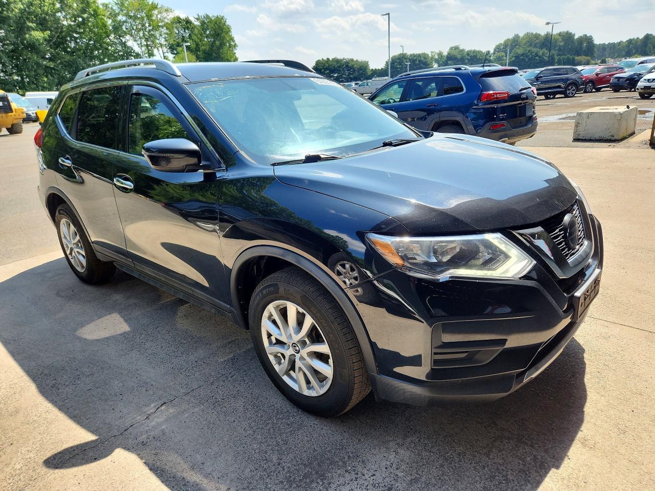 2018 Nissan Rogue, SV