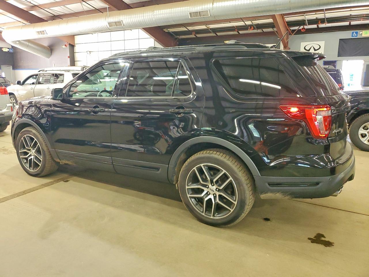 2018 Ford Explorer, Sport