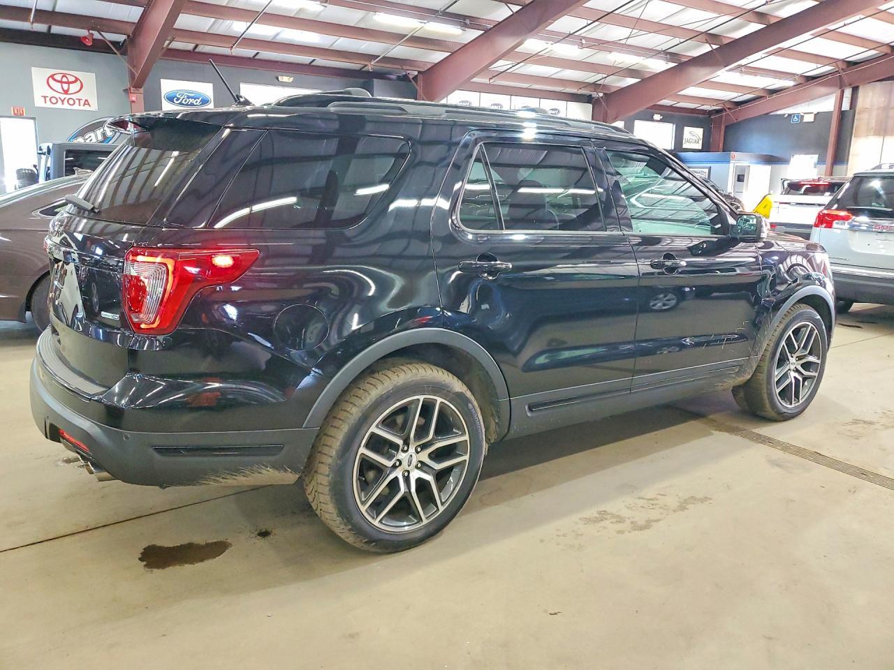 2018 Ford Explorer, Sport