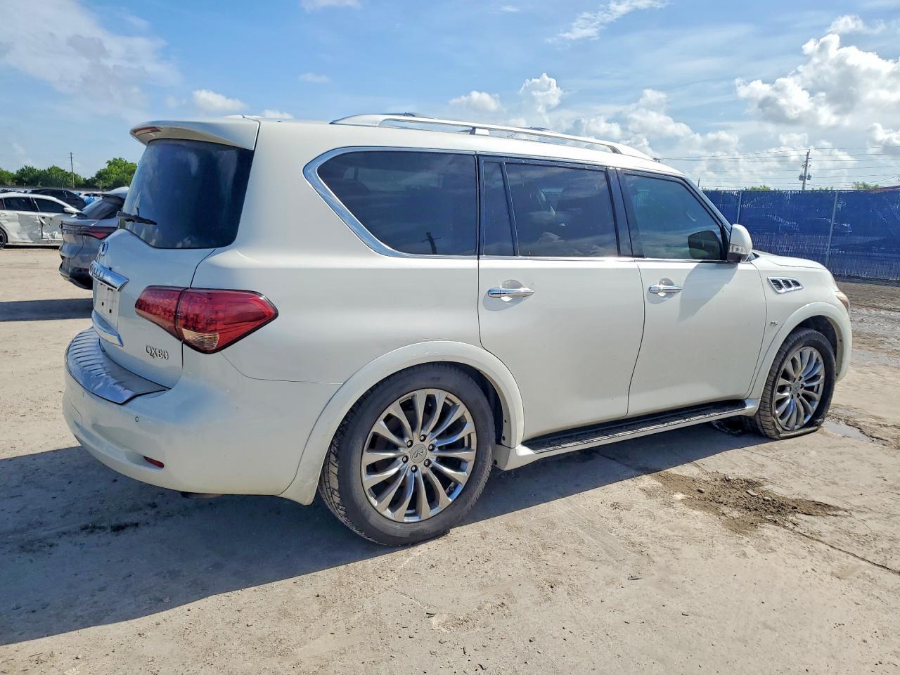 2015 Infiniti QX80, Base