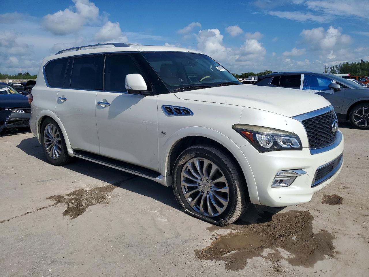 2015 Infiniti QX80, Base