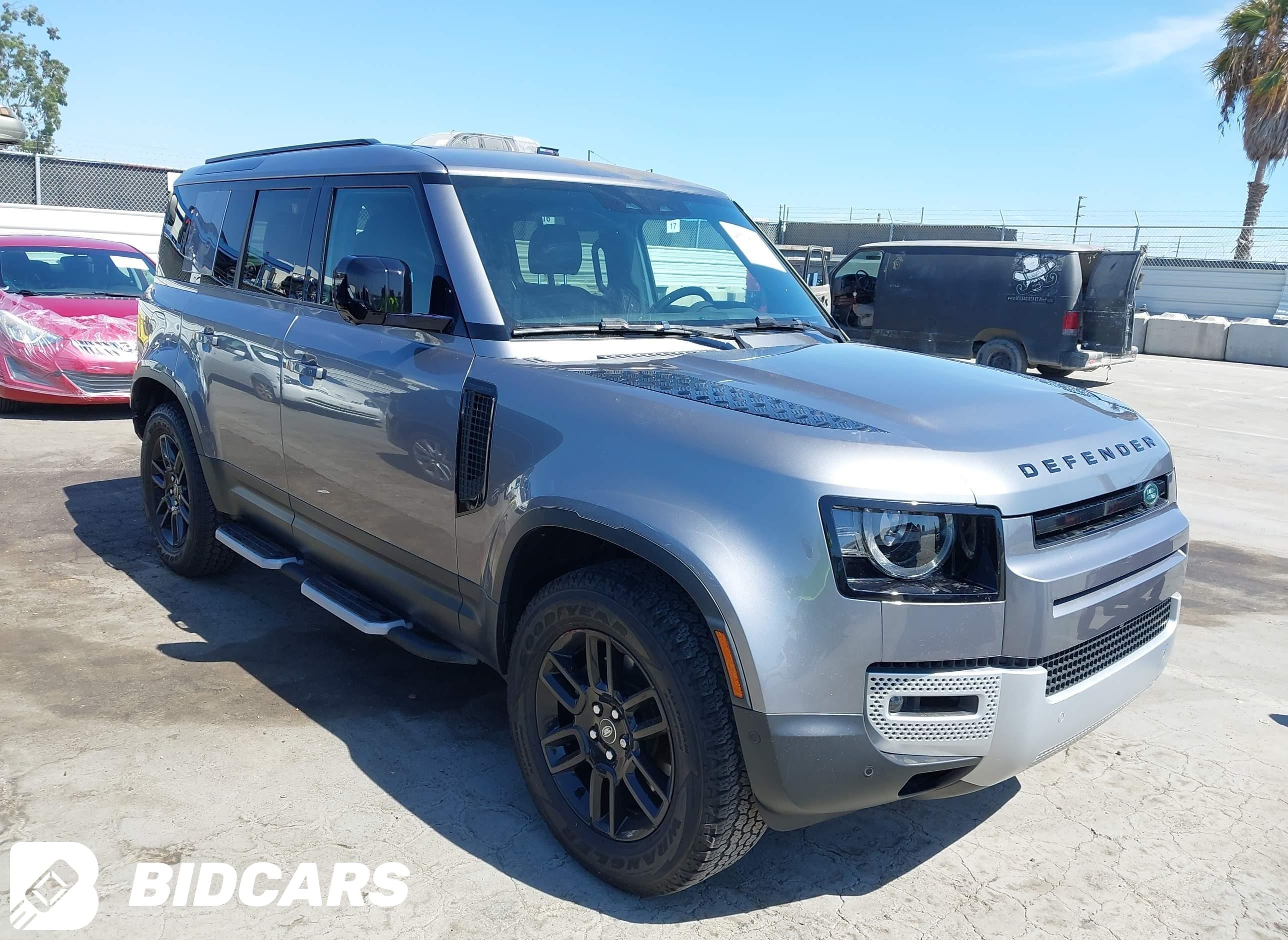 2022 Land Rover Defender, 110 S