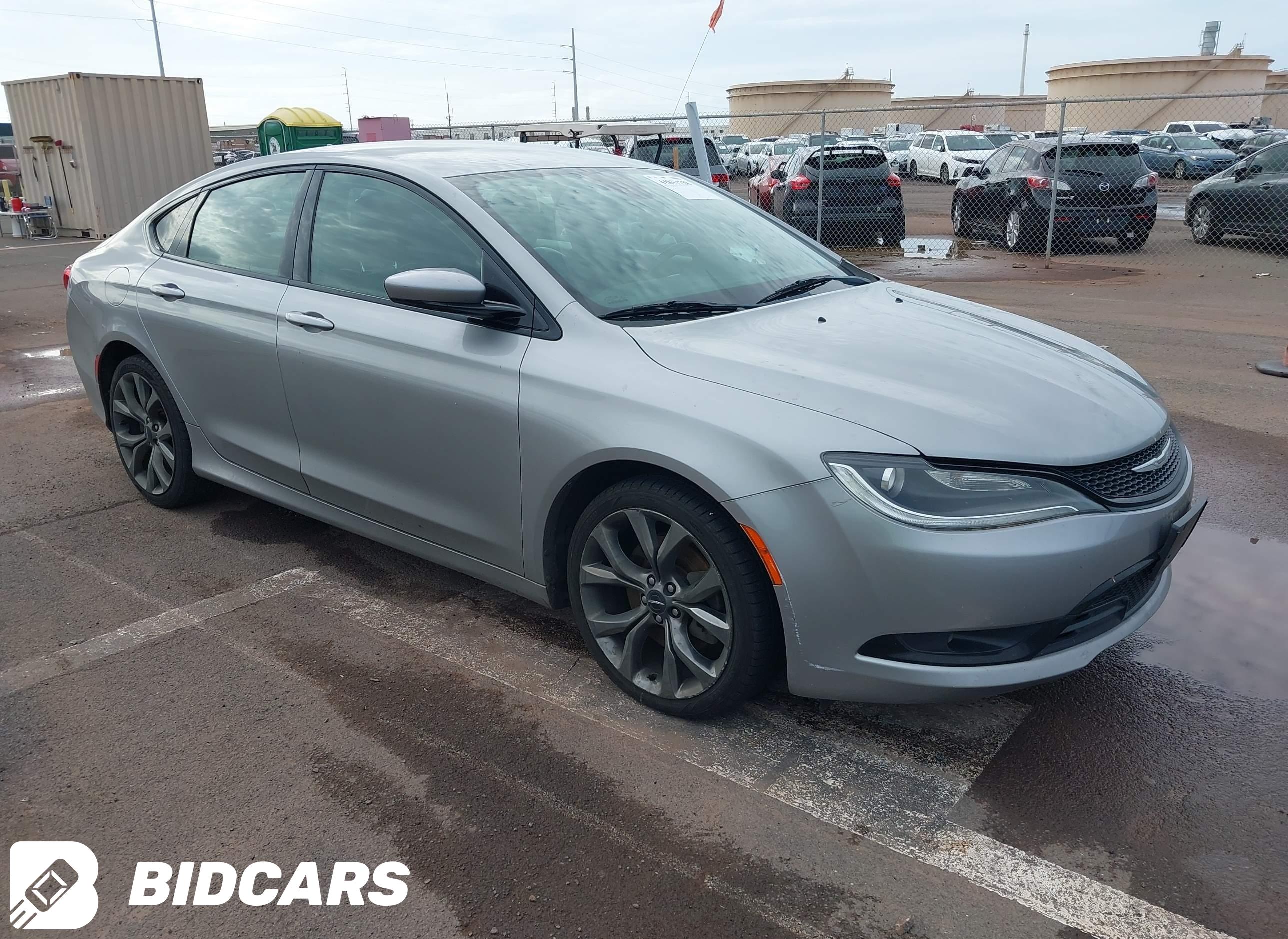2015 Chrysler 200, S