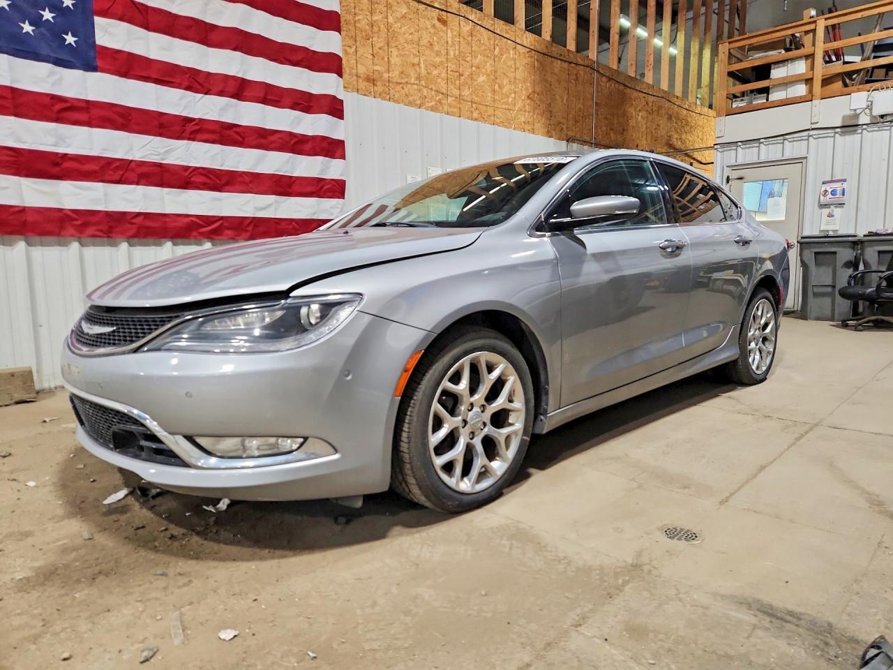 2015 Chrysler 200, C