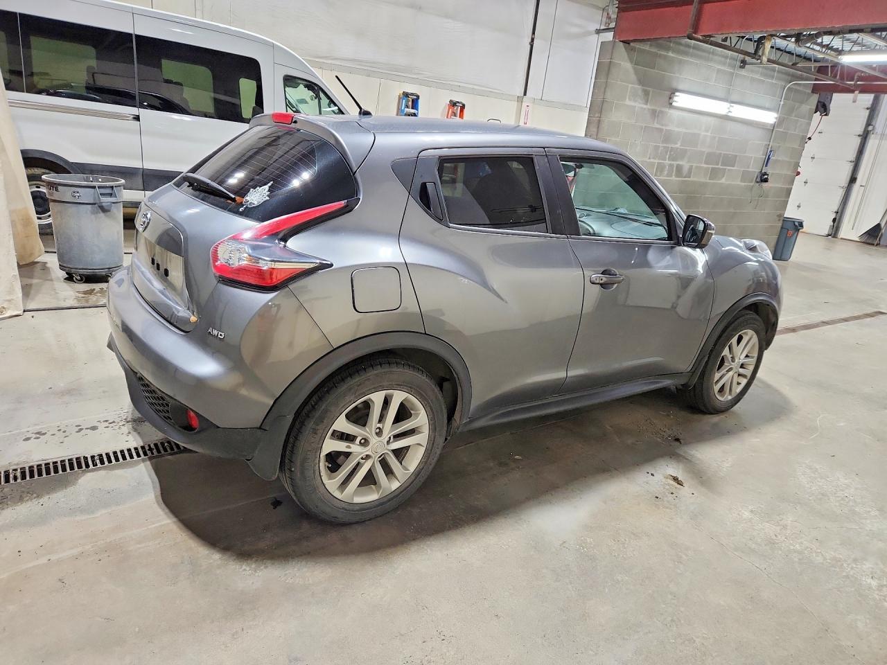 2017 Nissan Juke, S
