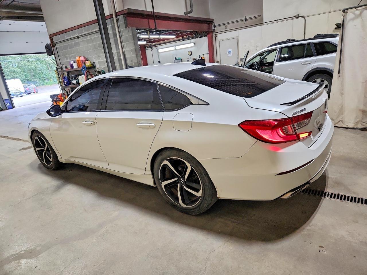 2022 Honda Accord, Sport