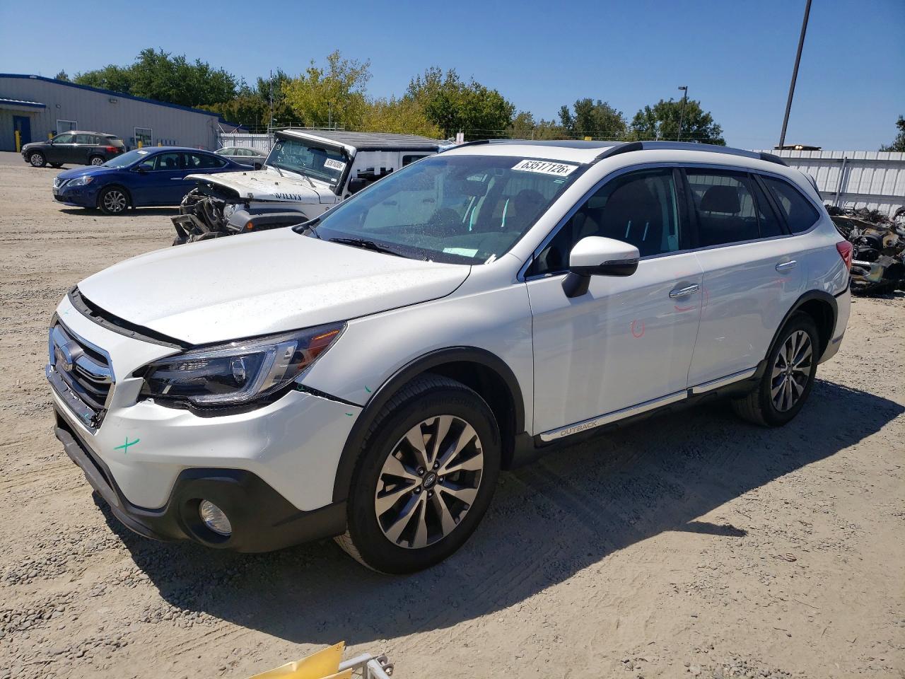 2018 Subaru Outback, Touring