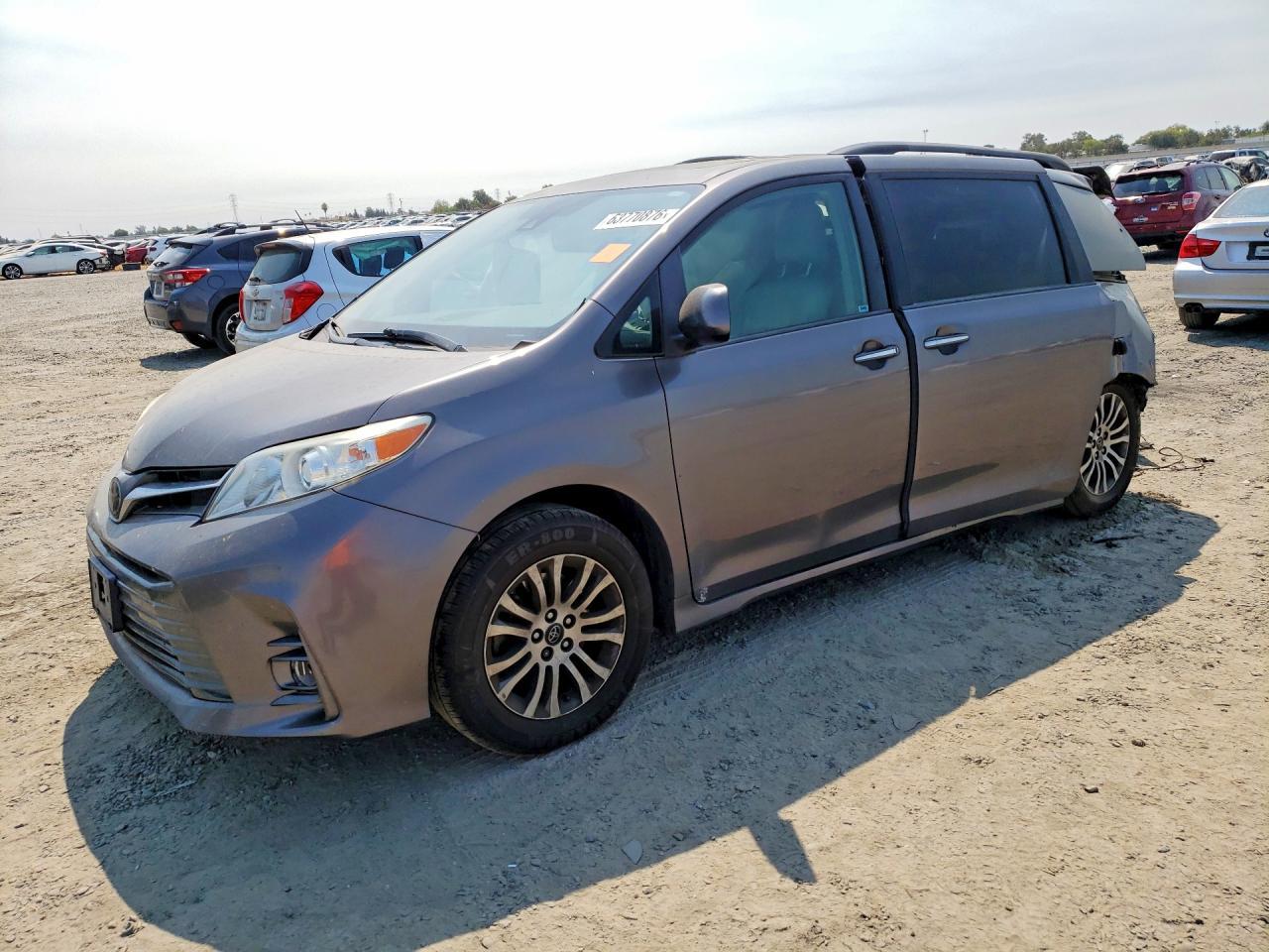 2019 Toyota Sienna, Xle 8-Pas...