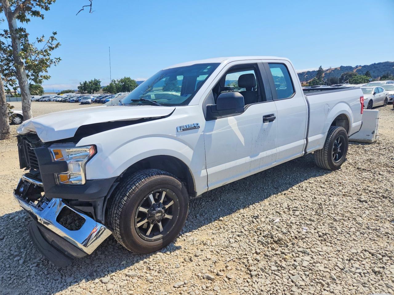 2015 Ford F-150, Super Cab