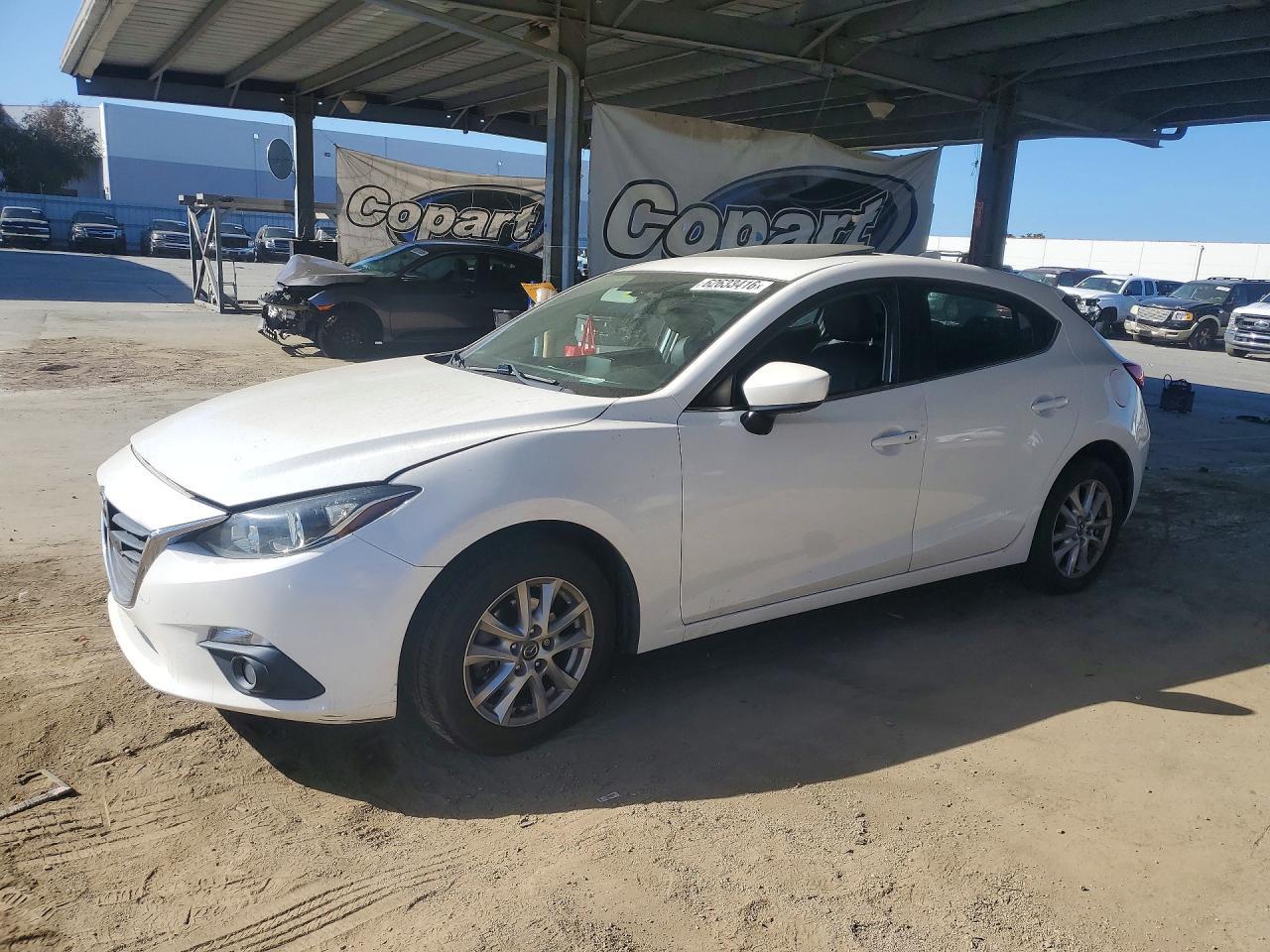 2015 Mazda 3, Grand Touring