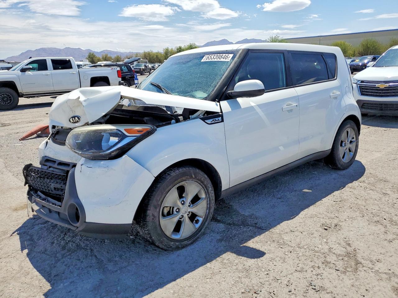 2016 KIA Soul, Base