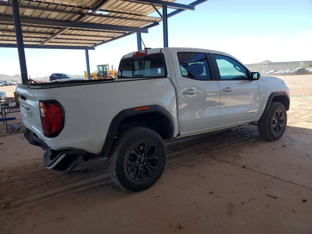 2025 GMC Canyon, Elevation