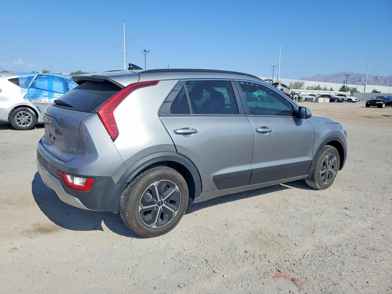 2025 KIA Niro, LX