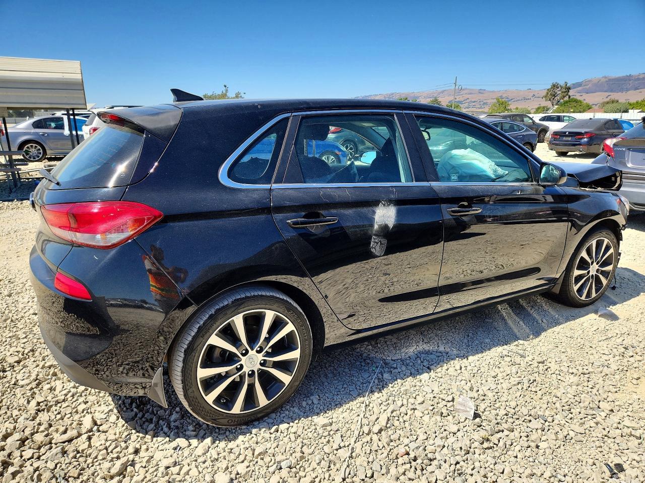 2020 Hyundai Elantra, Base