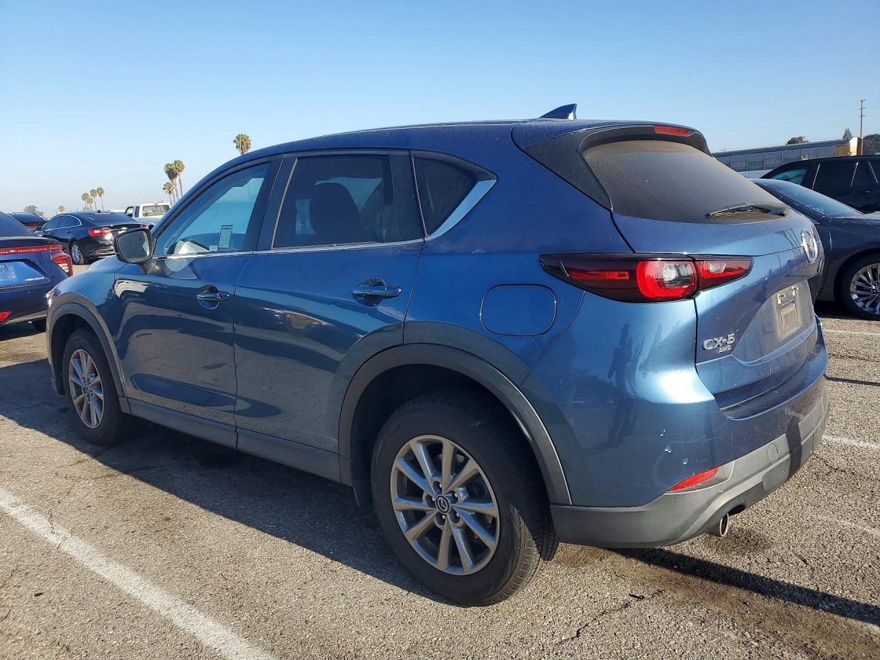2022 Mazda CX-5, Preferred