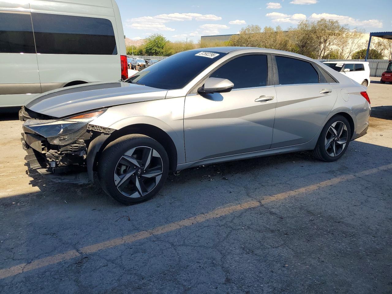 2021 Hyundai Elantra, Sel