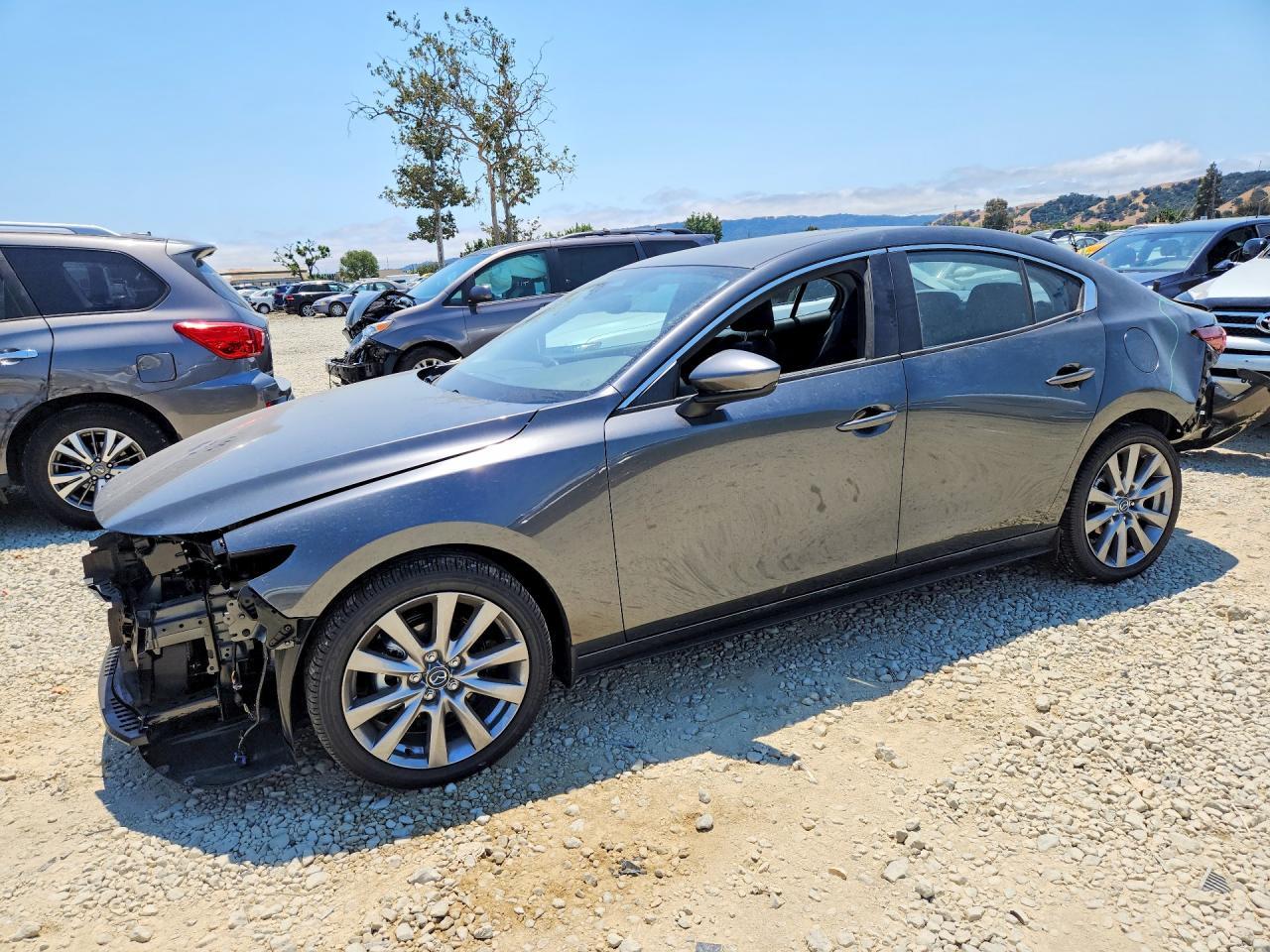 2026 Mazda 3, Preferred