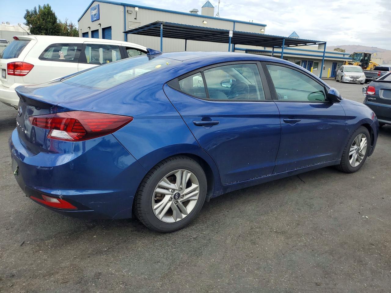 2020 Hyundai Elantra, Sel