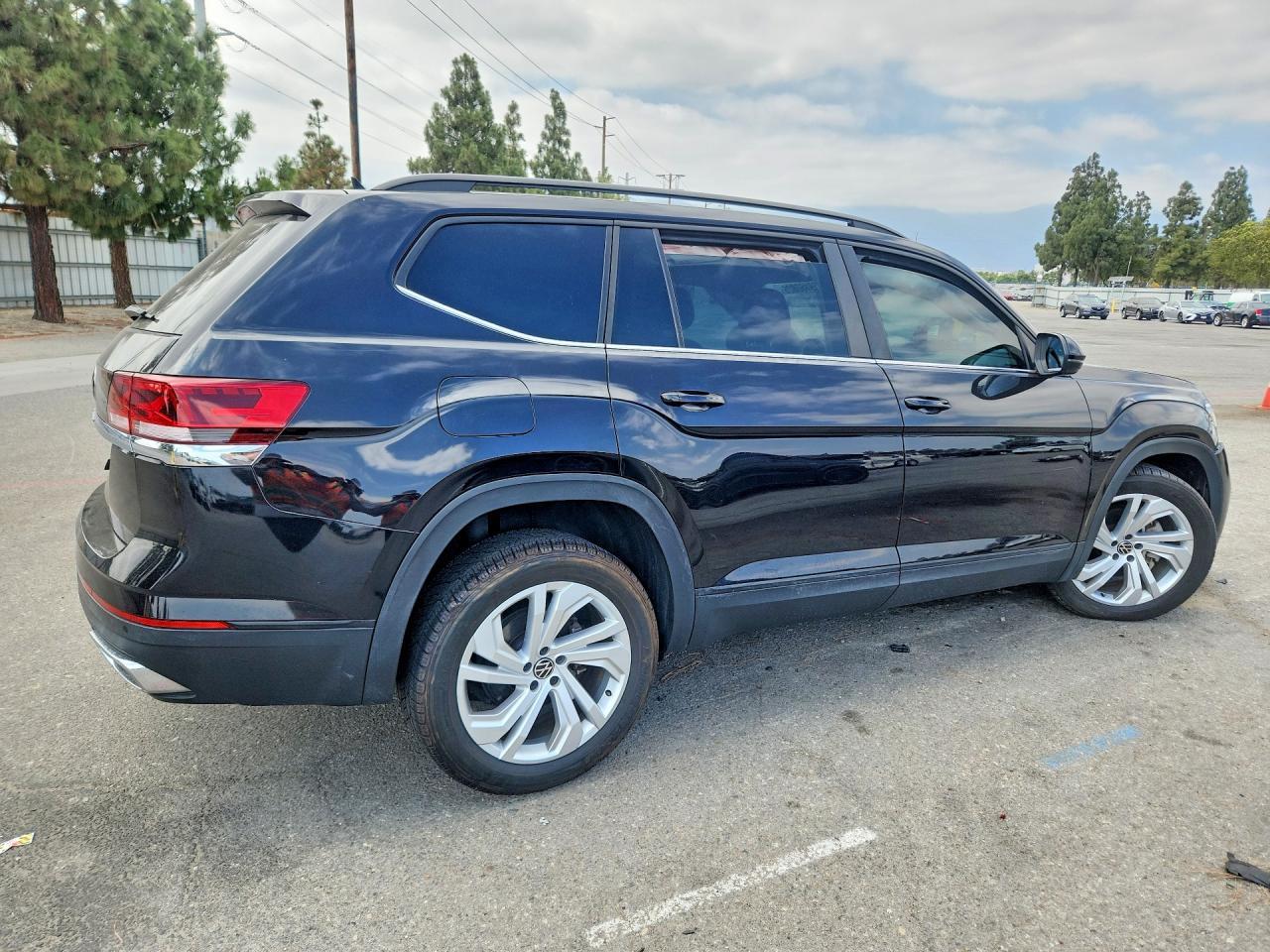 2021 Volkswagen Atlas, SE