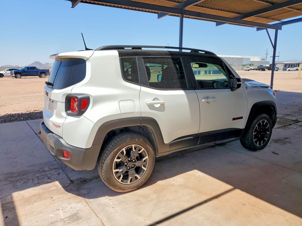 2023 Jeep Renegade, Trailhawk