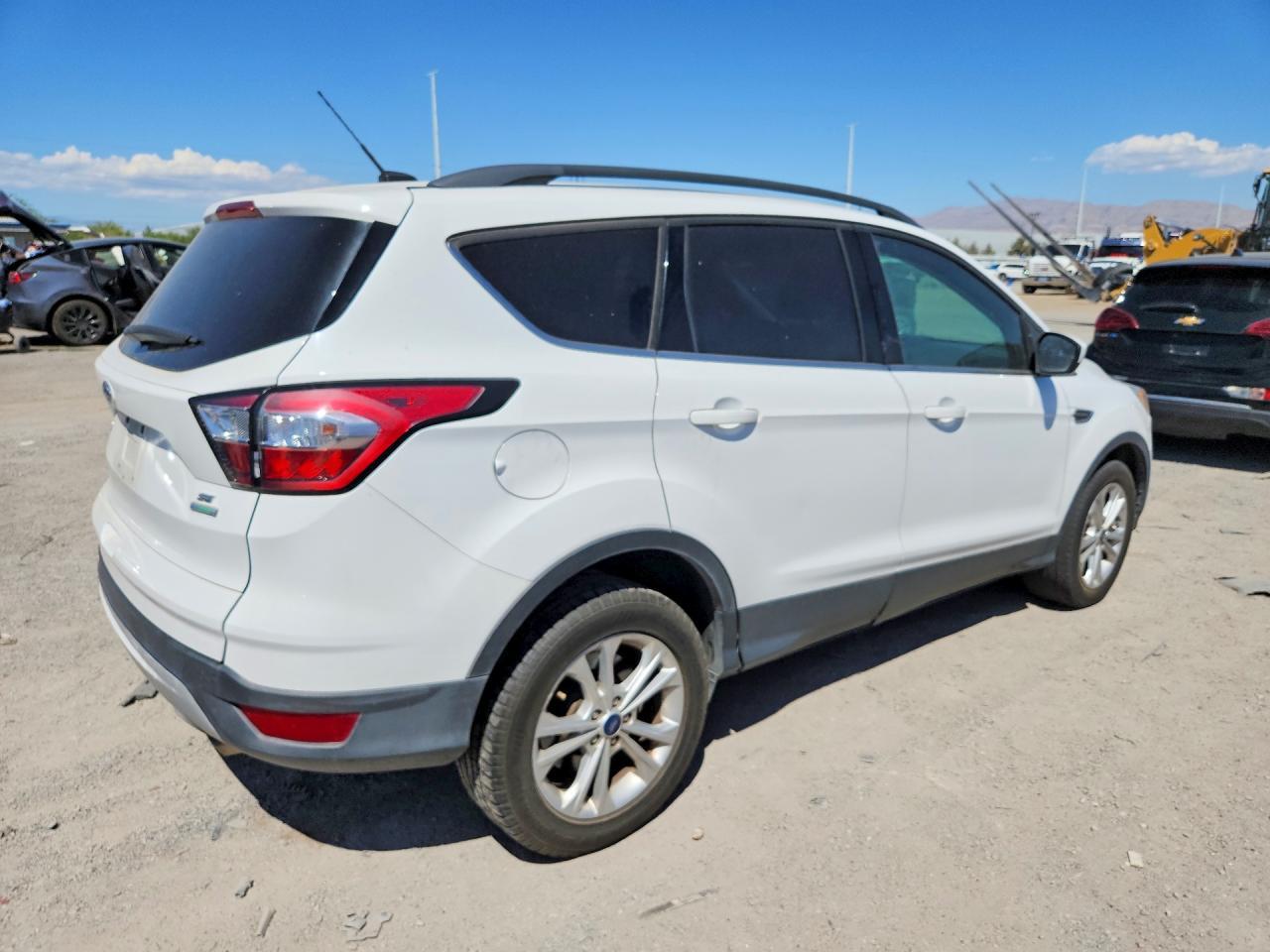 2018 Ford Escape, SE