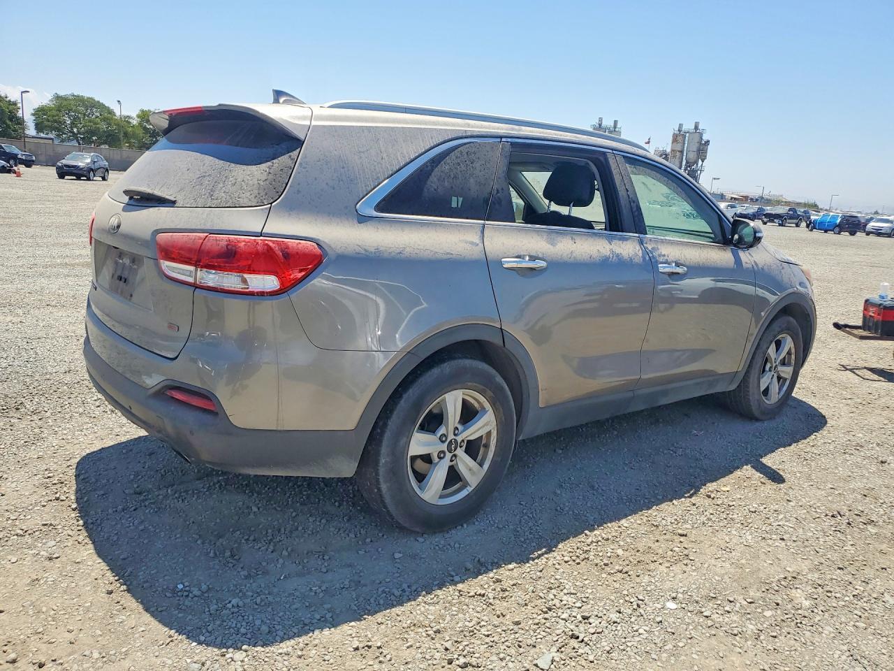 2016 KIA Sorento, LX