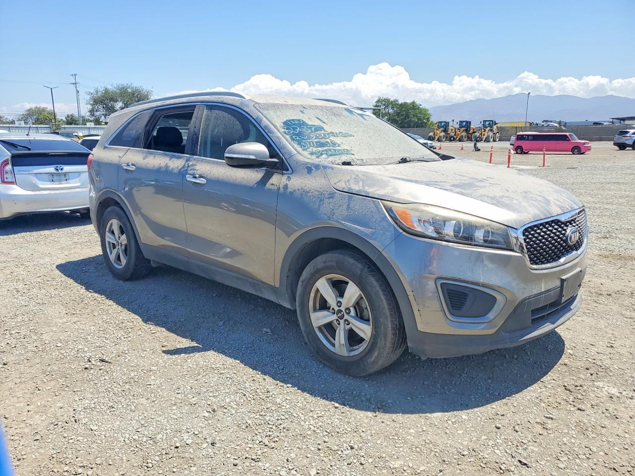 2016 KIA Sorento, LX