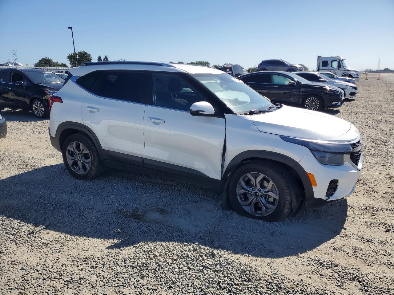 2024 KIA Seltos, S