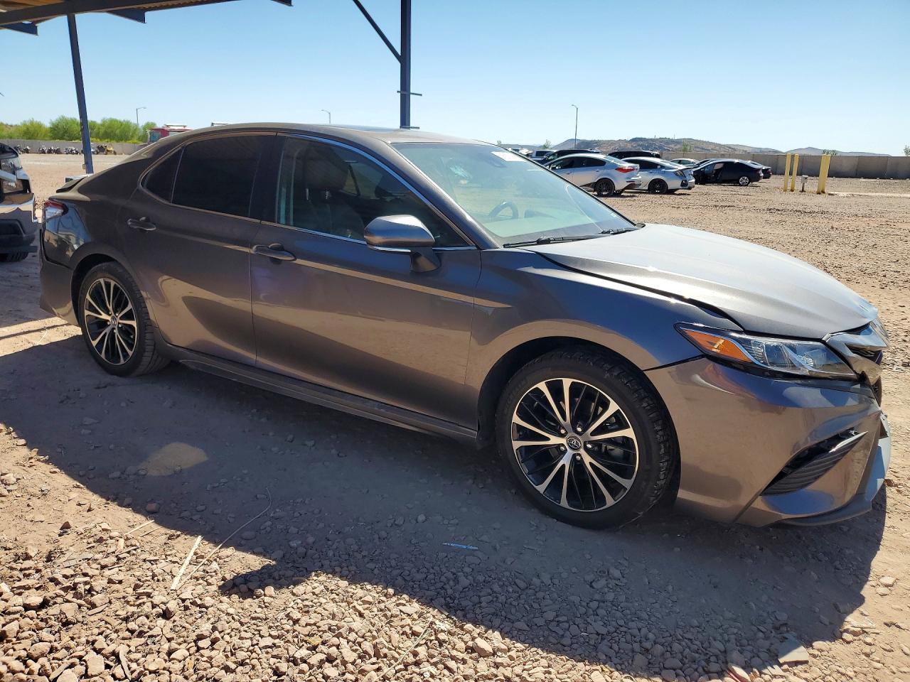 2019 Toyota Camry, SE