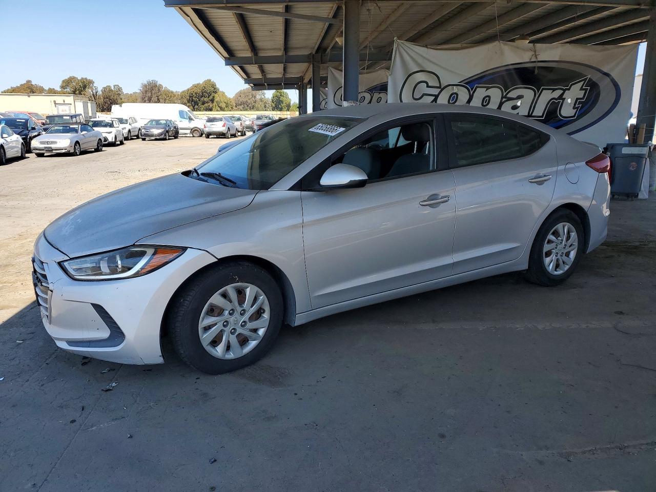 2017 Hyundai Elantra, SE