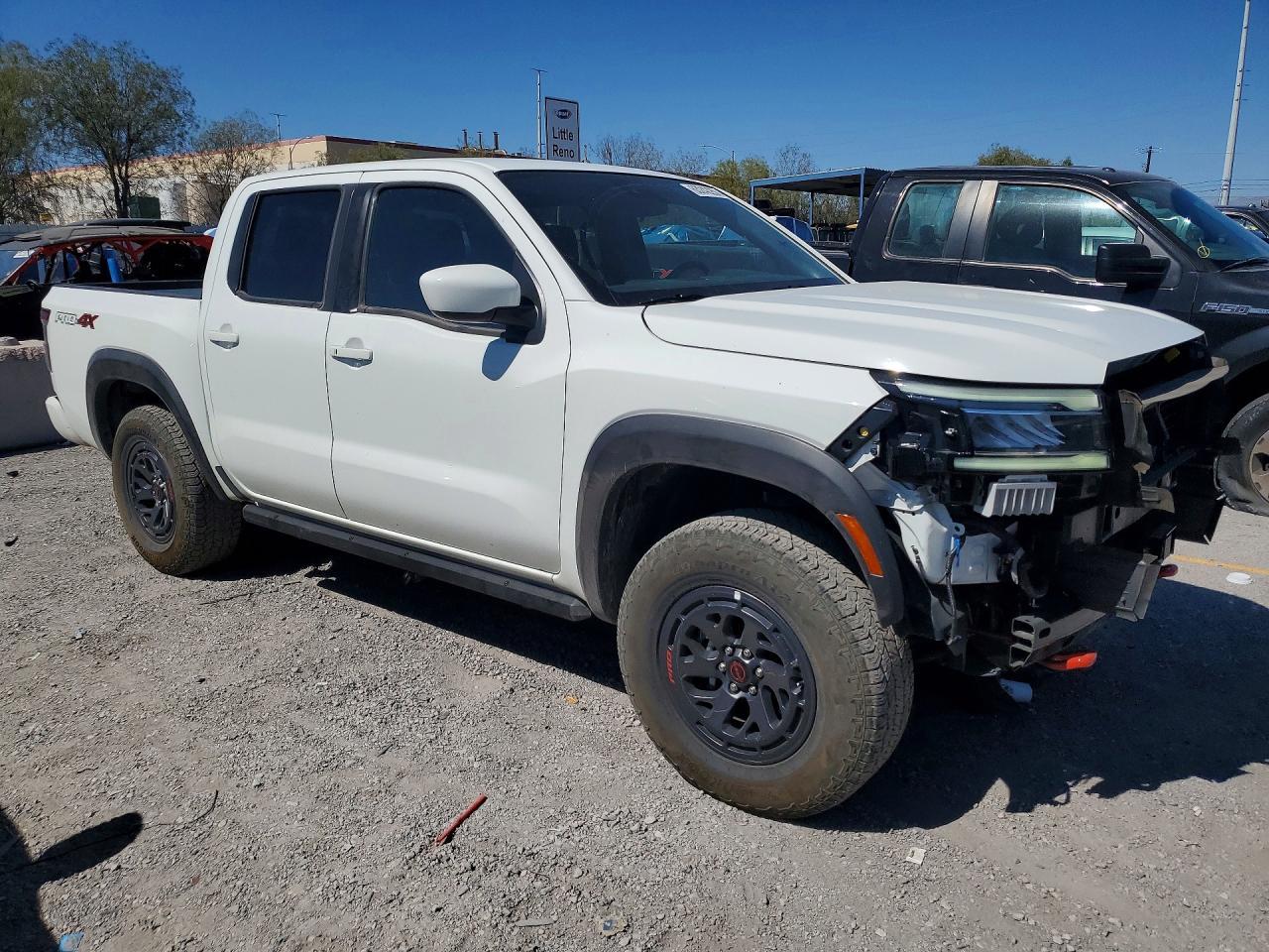 2025 Nissan Frontier, Pro-4X