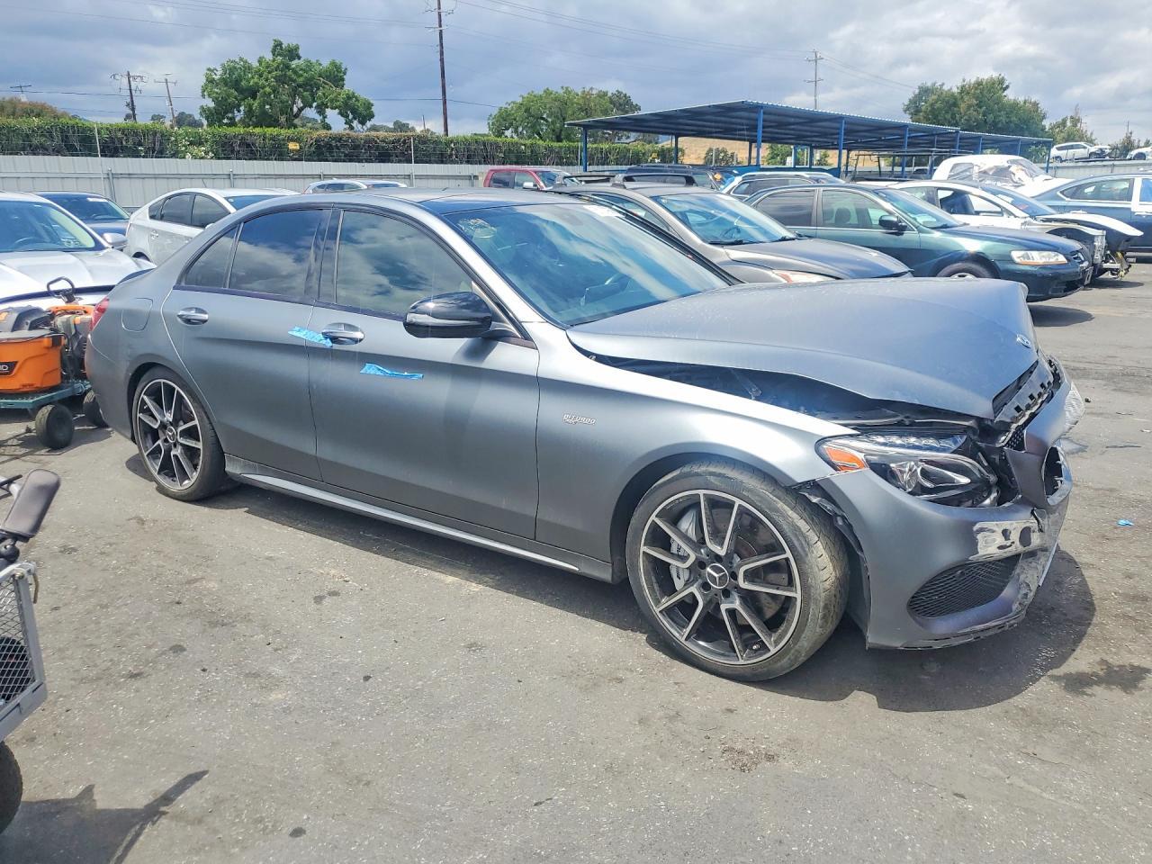 2018 Mercedes-Benz C-Class, 4...