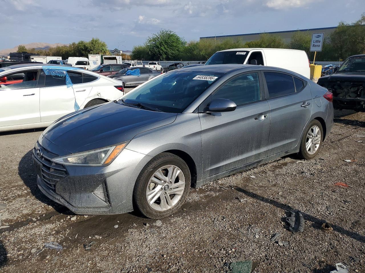 2019 Hyundai Elantra, Sel