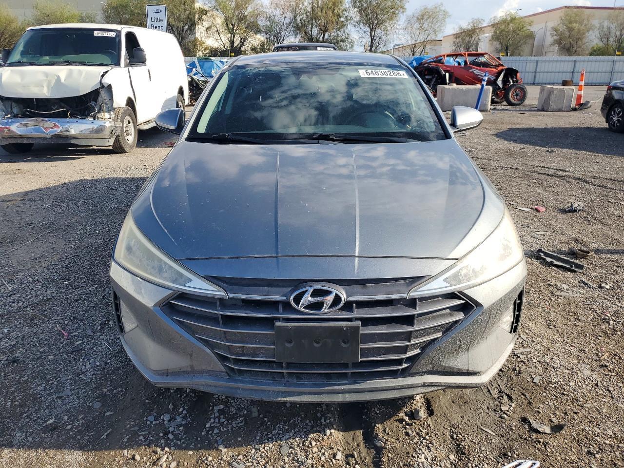 2019 Hyundai Elantra, Sel