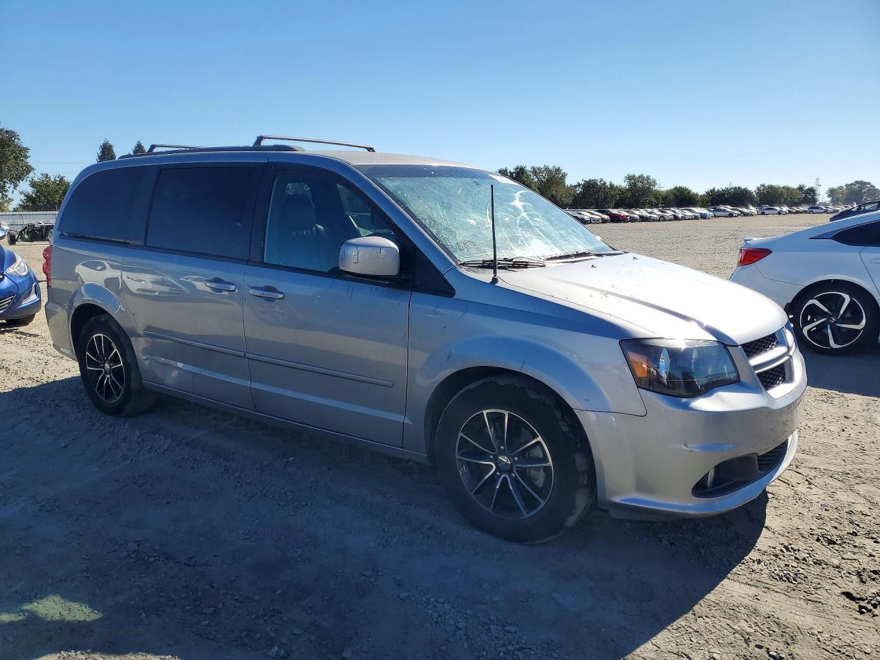 2016 Dodge Grand Caravan, R/T