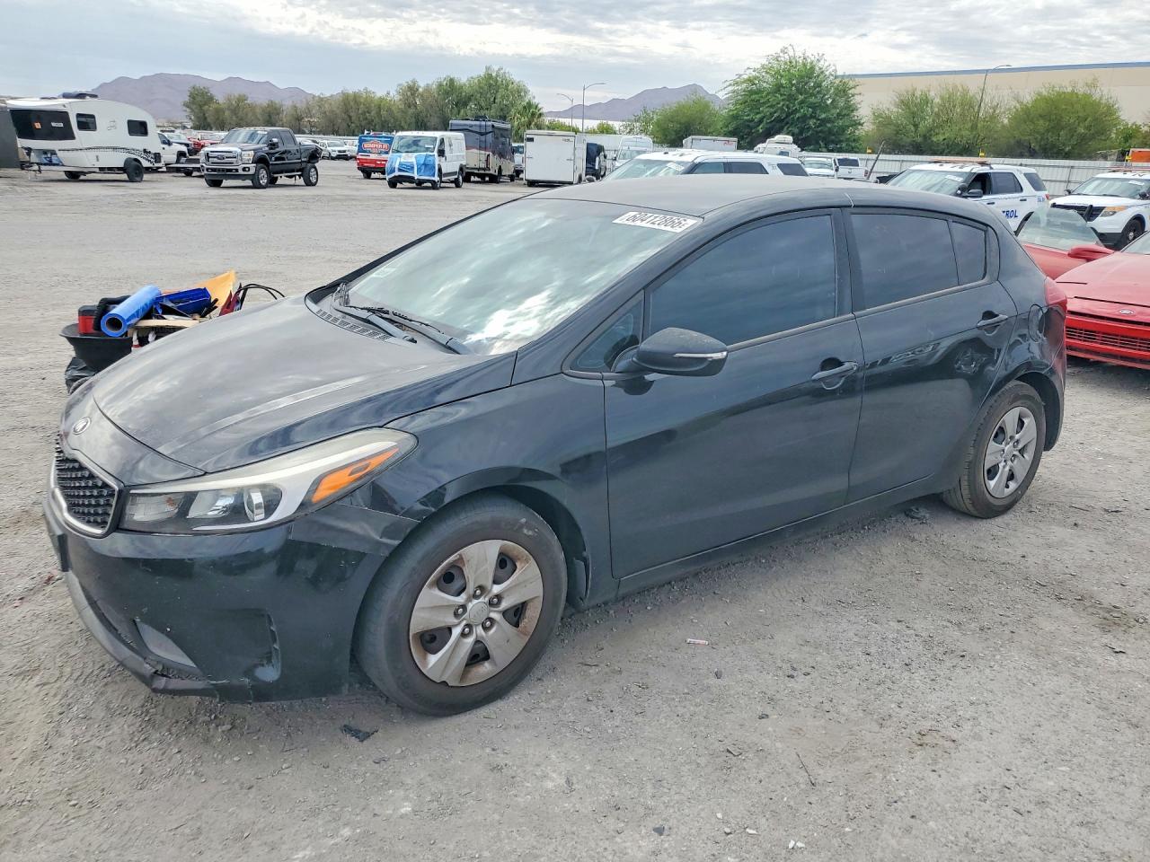 2017 KIA Forte, 5-Door LX