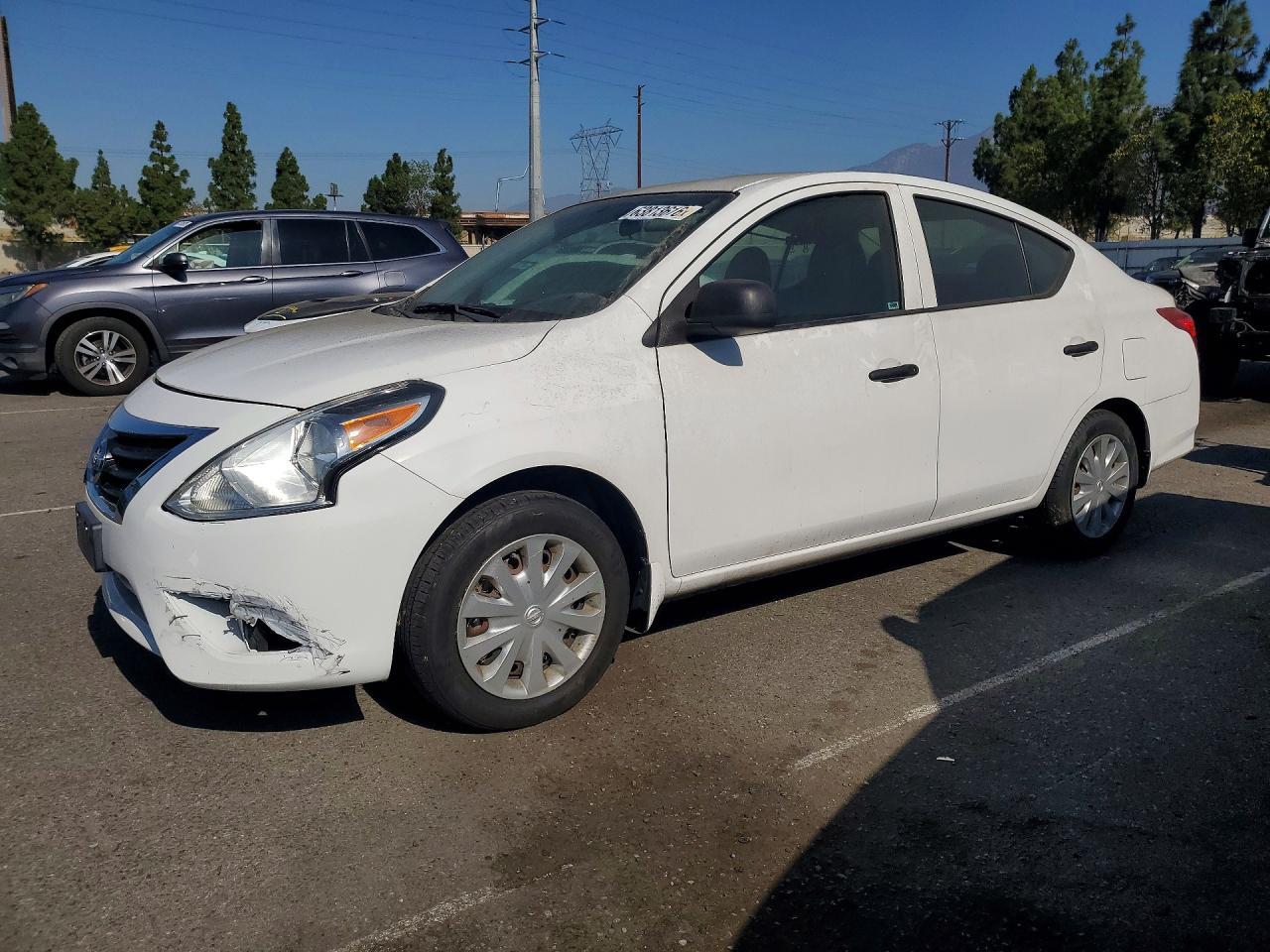 2015 Nissan Versa, 1.6 S