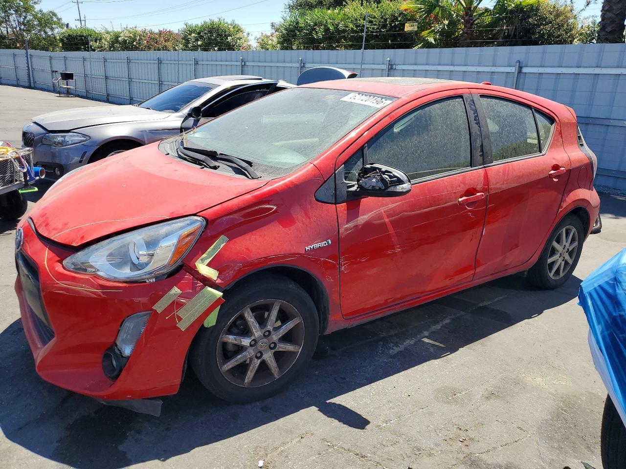 2015 Toyota Prius, Four