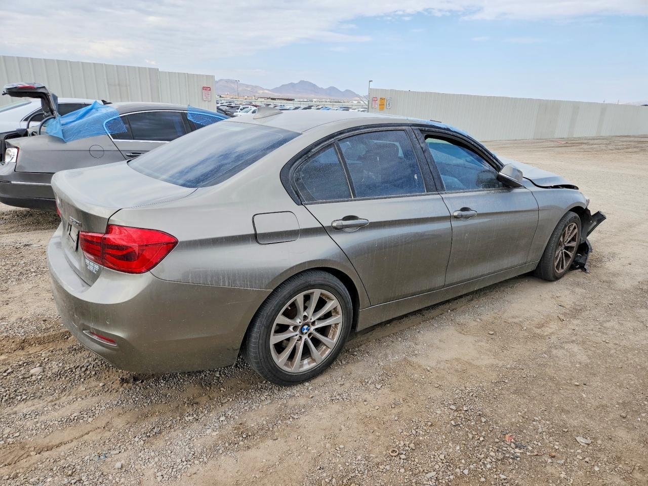 2017 BMW 3 Series, 320 I