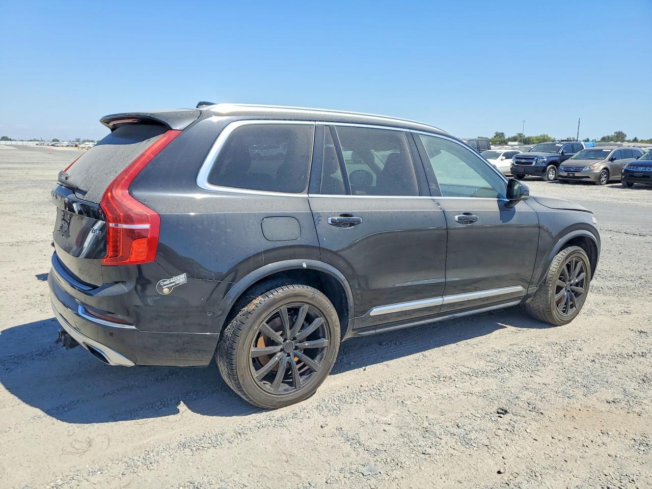 2016 Volvo XC90, T8