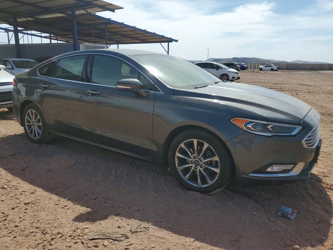 2017 Ford Fusion, SE