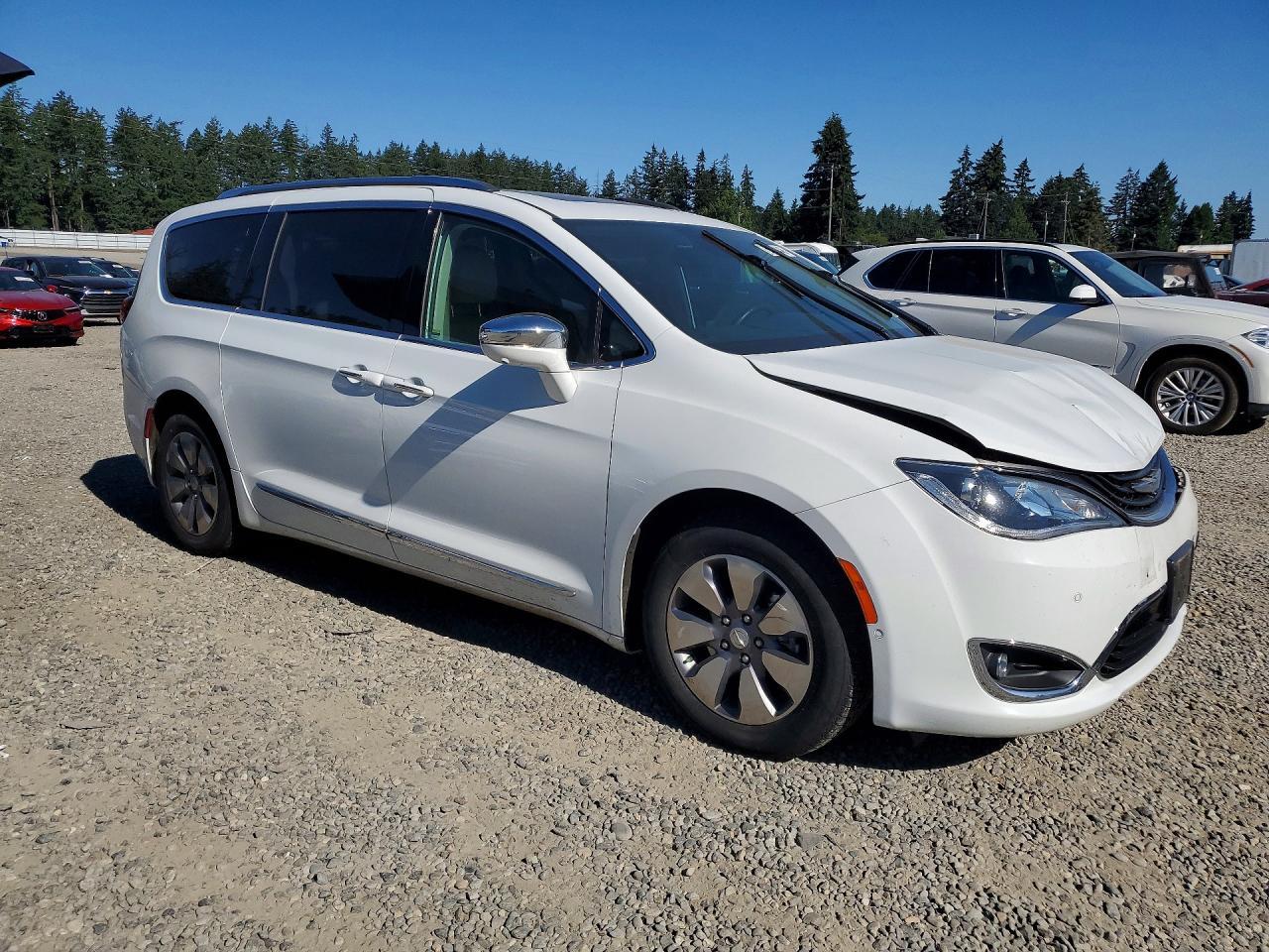 2018 Chrysler Pacifica, Hybri...