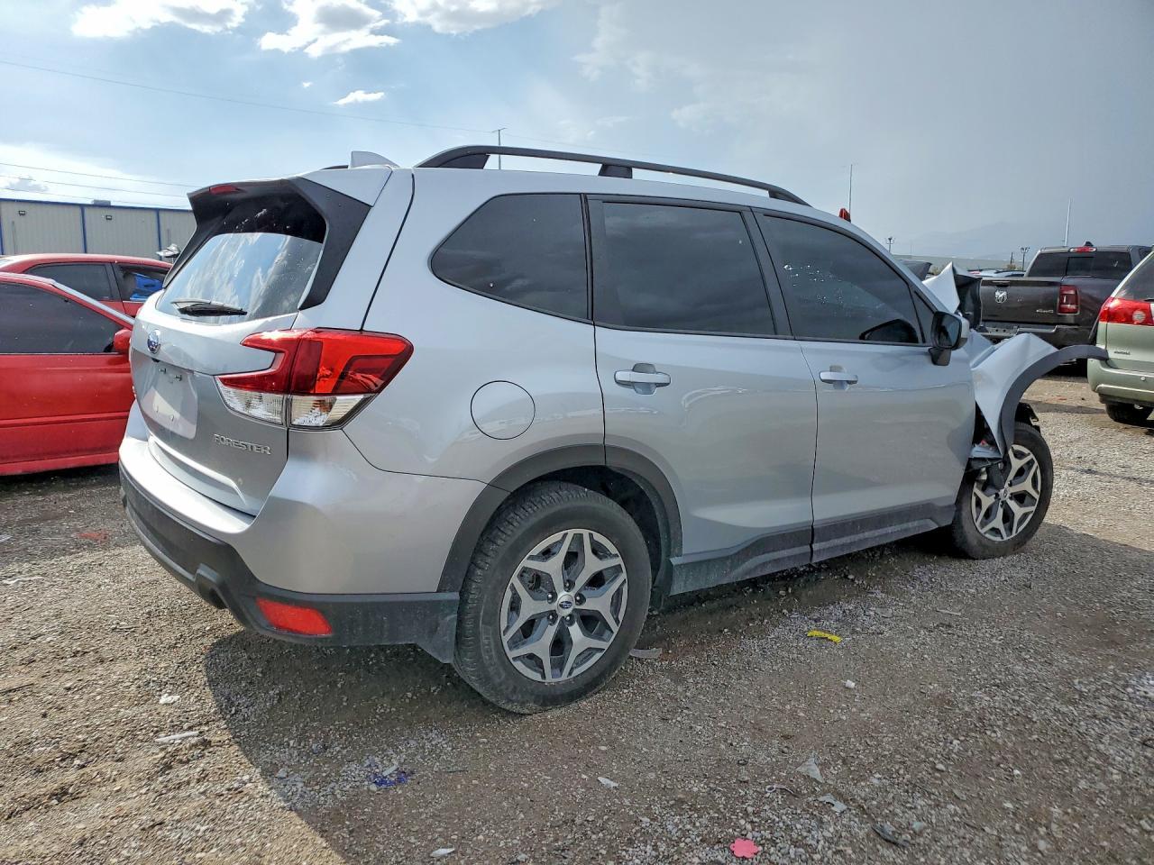 2019 Subaru Forester, Premium