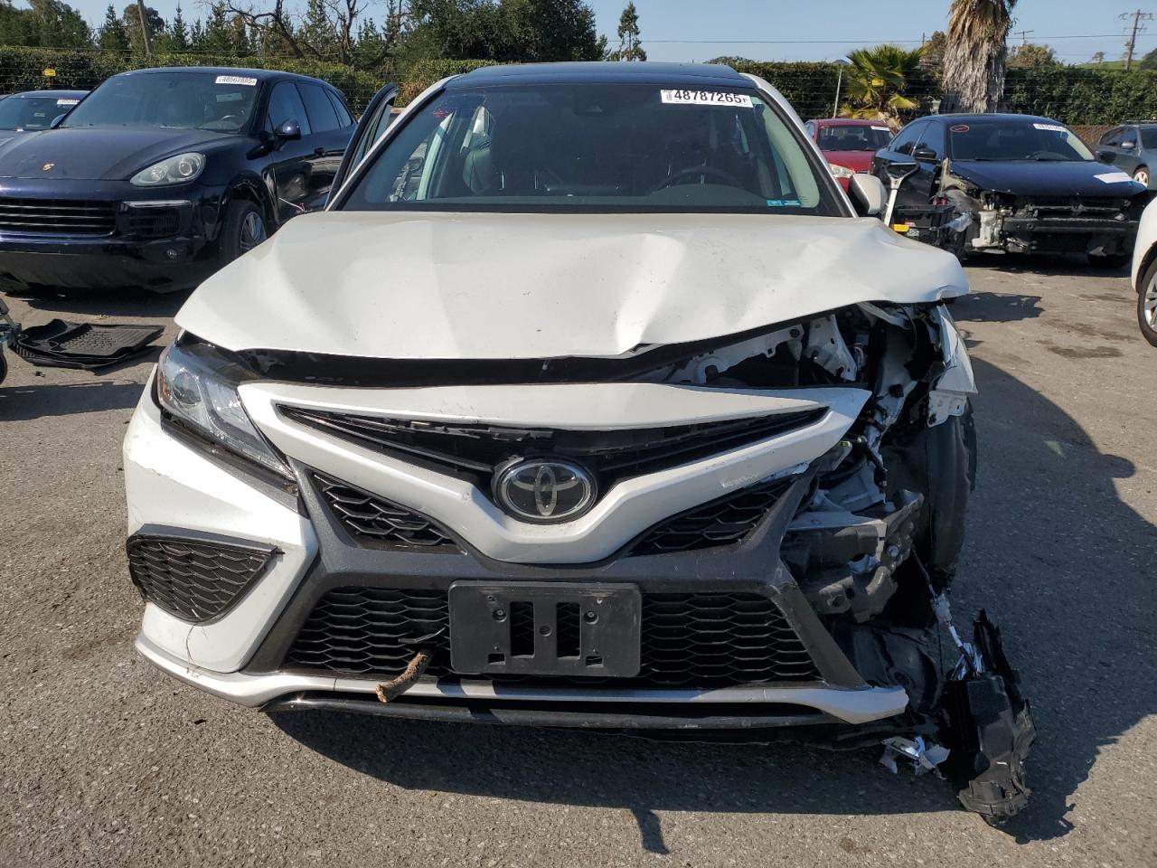 2022 Toyota Camry, Xse
