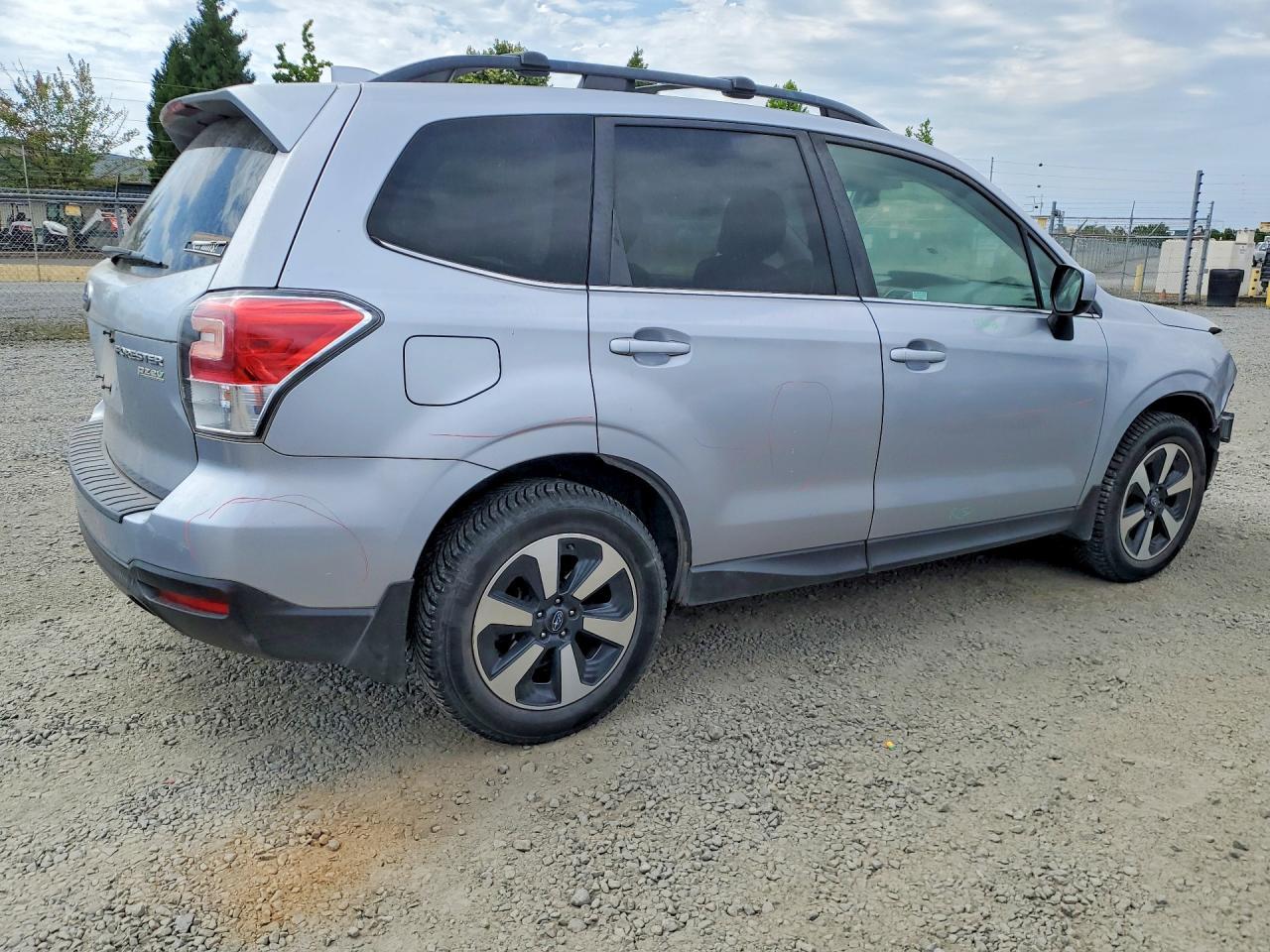2017 Subaru Forester, 2.5I Li...