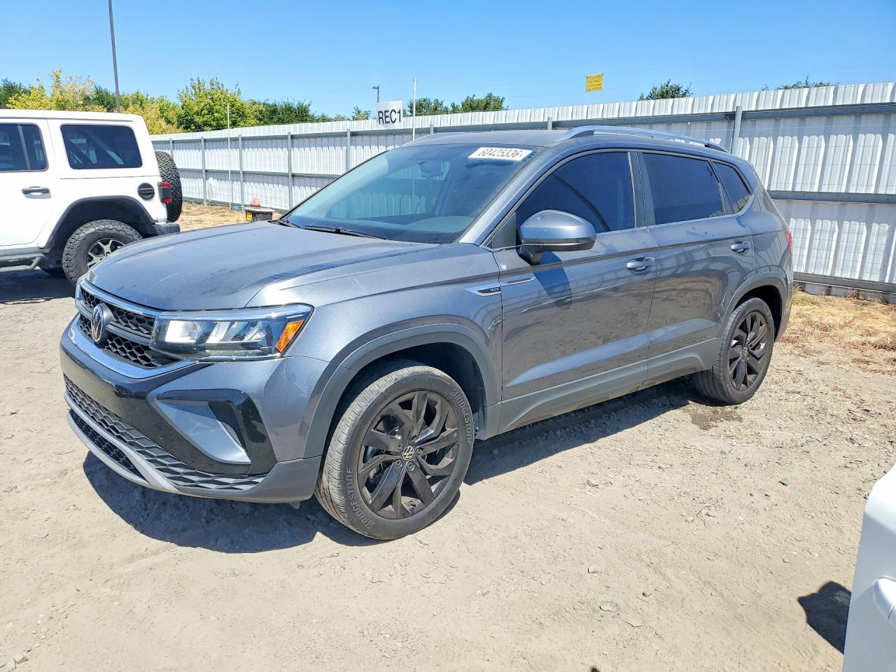 2022 Volkswagen Taos, SE